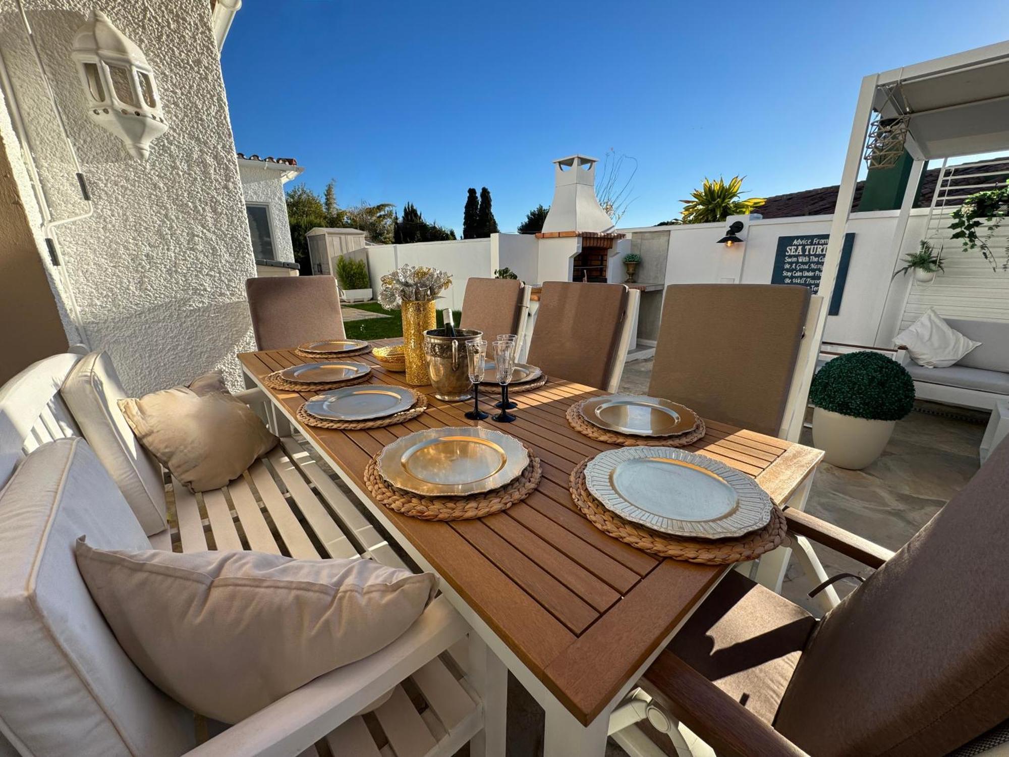 Villa Casacara Marbella Beachside Costabella -Spain Eksteriør billede