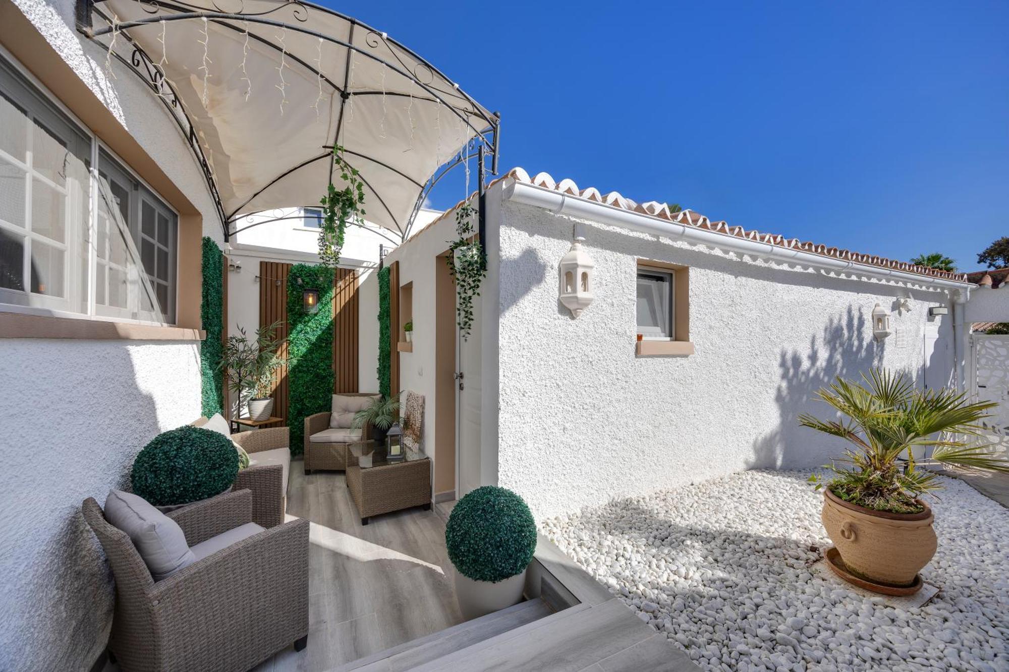 Villa Casacara Marbella Beachside Costabella -Spain Eksteriør billede