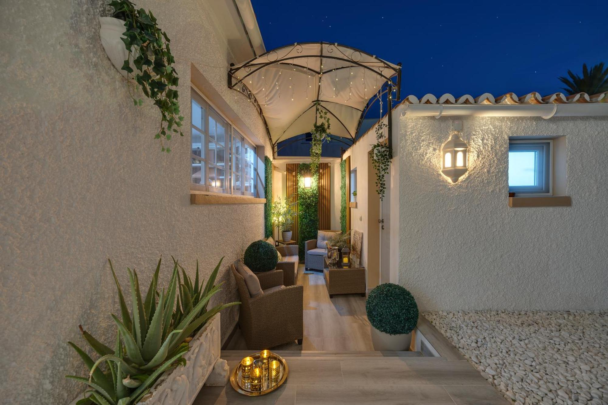 Villa Casacara Marbella Beachside Costabella -Spain Eksteriør billede