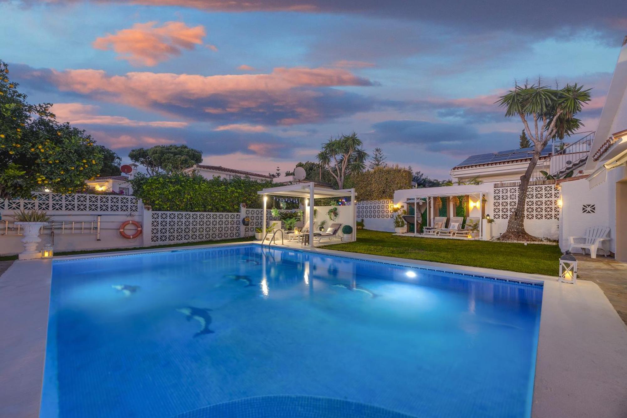 Villa Casacara Marbella Beachside Costabella -Spain Eksteriør billede