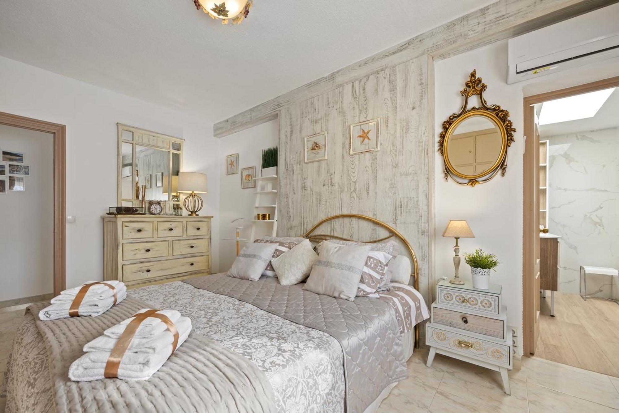 Villa Casacara Marbella Beachside Costabella -Spain Eksteriør billede