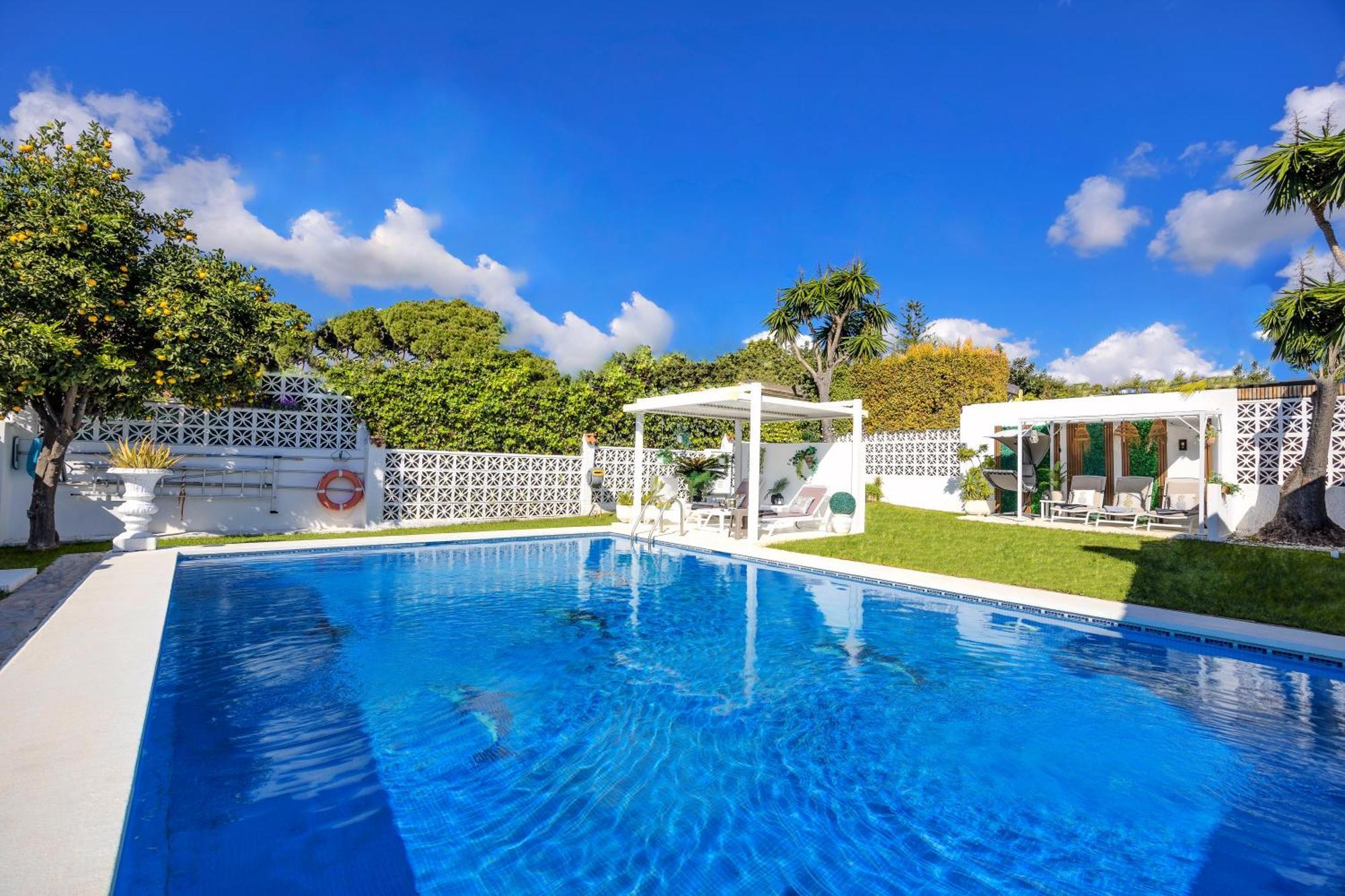 Villa Casacara Marbella Beachside Costabella -Spain Eksteriør billede